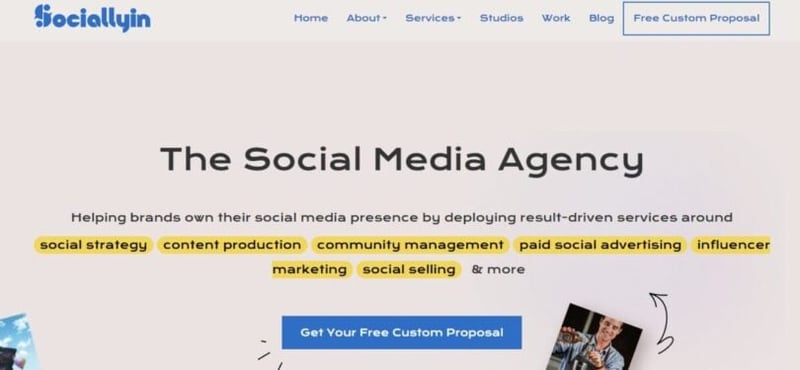 Sociallyin